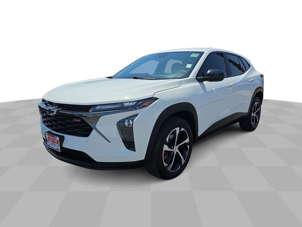 2024 Chevrolet Trax 1RS in Summit White — front three-quarter view